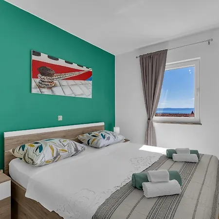Newly Renovated With A Beautiful Sea View Emili * Promajna