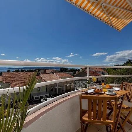 Newly Renovated With A Beautiful Sea View Emili 프로마이나